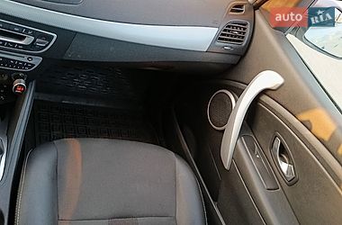 Седан Renault Fluence 2011 в Вознесенске