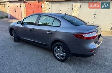 Седан Renault Fluence 2016 в Киеве