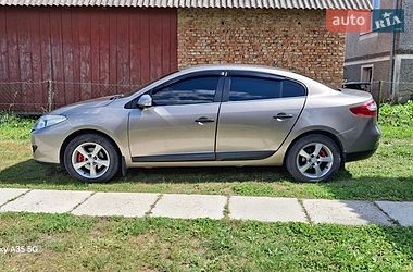 Седан Renault Fluence 2010 в Дрогобичі