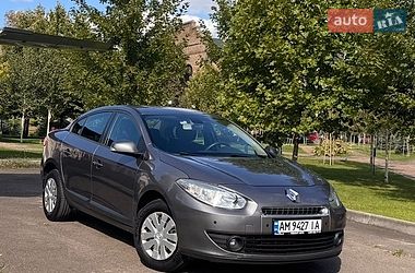 Седан Renault Fluence 2010 в Киеве