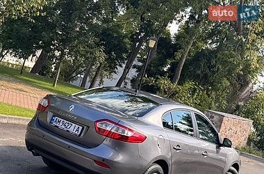 Седан Renault Fluence 2010 в Киеве