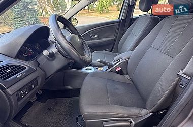 Седан Renault Fluence 2010 в Киеве