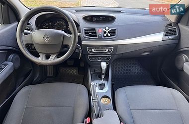 Седан Renault Fluence 2010 в Киеве