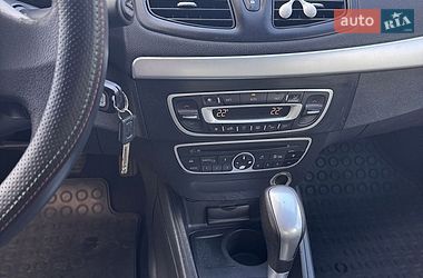 Седан Renault Fluence 2010 в Киеве