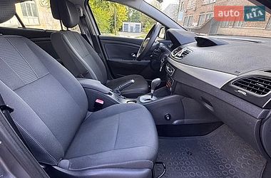 Седан Renault Fluence 2010 в Киеве