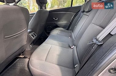 Седан Renault Fluence 2010 в Киеве