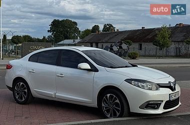 Седан Renault Fluence 2015 в Яворові