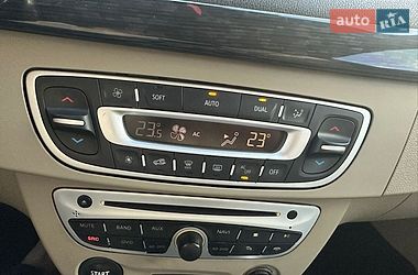 Седан Renault Fluence 2015 в Яворові