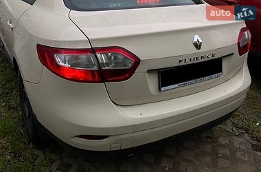 Седан Renault Fluence 2015 в Львове