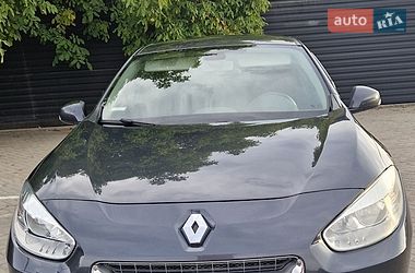 Седан Renault Fluence 2010 в Ивано-Франковске Седан Renault Fluence 2010 в Ивано-Франковске