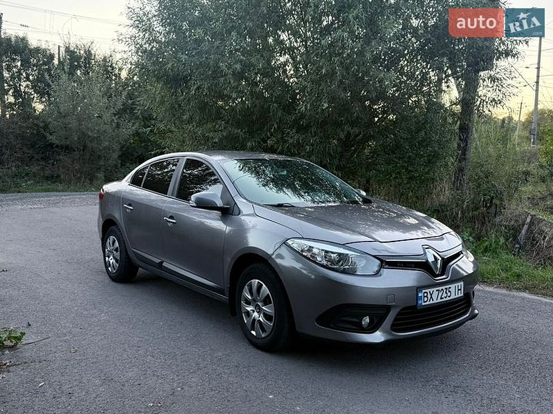 Седан Renault Fluence 2014 в Львові