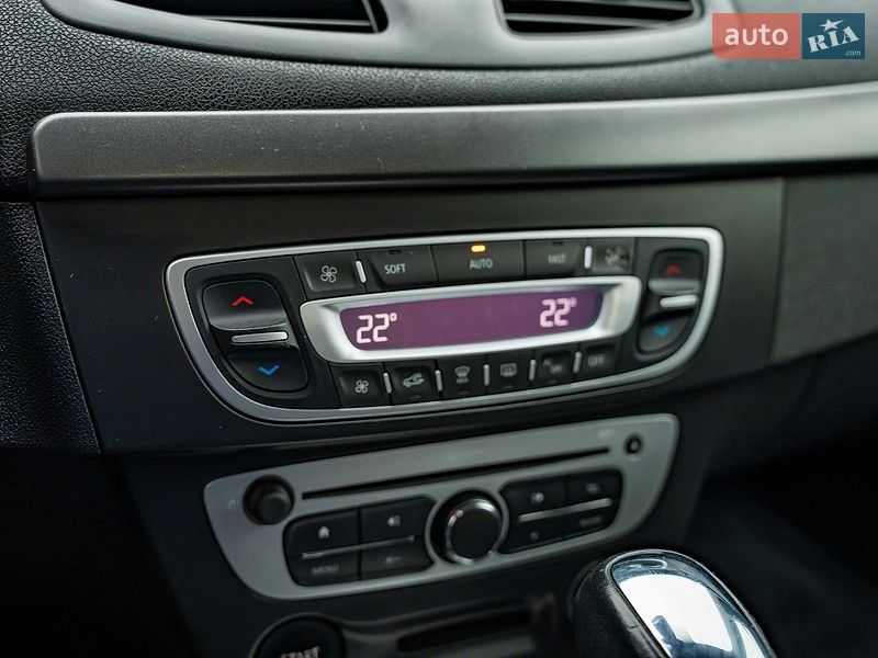 Седан Renault Fluence 2016 в Києві фото 18 Седан Renault Fluence 2016 в Києві
