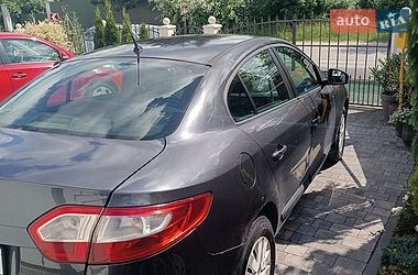 Седан Renault Fluence 2010 в Львові