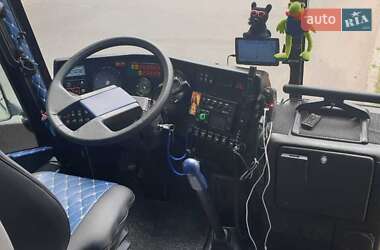 Туристический / Междугородний автобус Renault FR1 1996 в Шептицькому