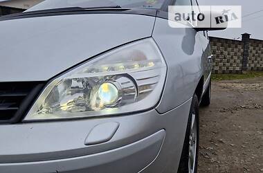Минивэн Renault Grand Espace 2012 в 