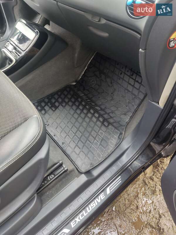 Мінівен Renault Grand Espace 2010 в Тернополі