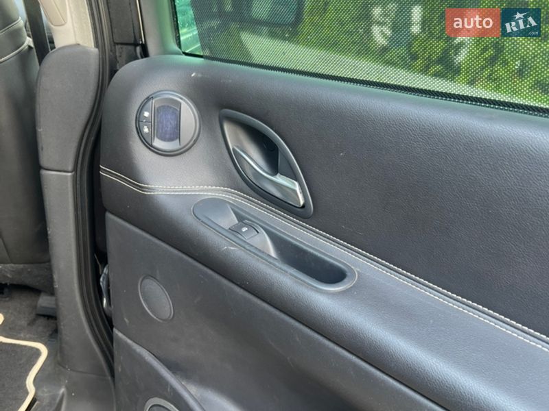 Минивэн Renault Grand Espace 2011 в Золочеве