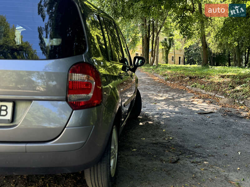 Мікровен Renault Grand Modus 2010 в Новому Розділі фото 13 Мікровен Renault Grand Modus 2010 в Новому Розділі