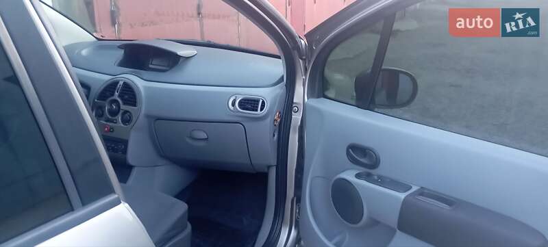 Микровэн Renault Grand Modus 2008 в Черновцах