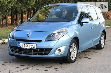 Універсал Renault Grand Scenic 2010 в Рівному