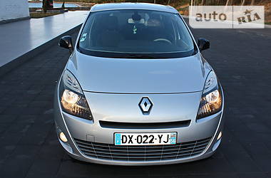 Хэтчбек Renault Grand Scenic 2012 в Кременчуге