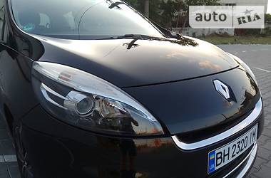 Мінівен Renault Grand Scenic 2014 в 