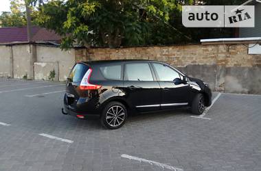 Мінівен Renault Grand Scenic 2014 в 