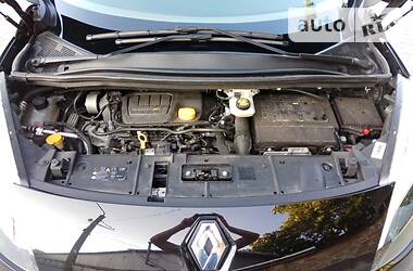 Мінівен Renault Grand Scenic 2014 в 