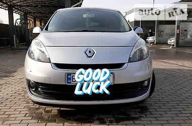Мінівен Renault Grand Scenic 2012 в 
