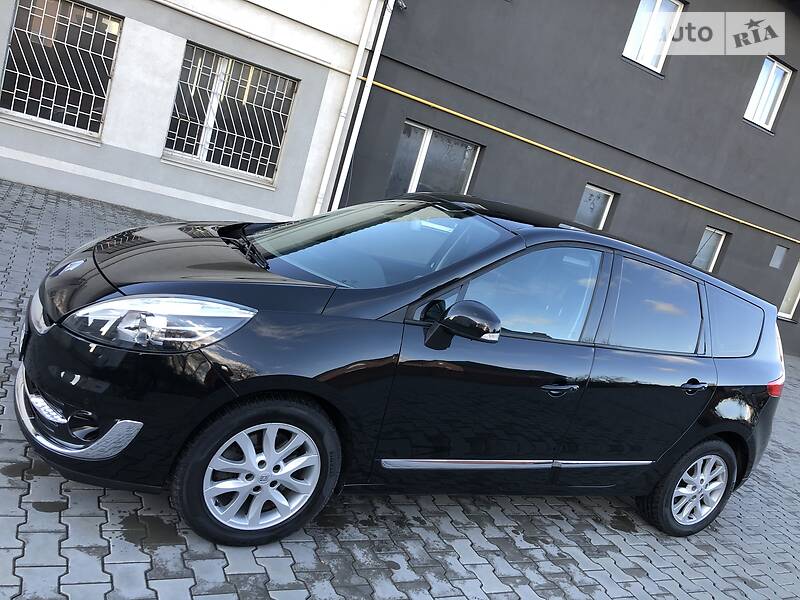 Мінівен Renault Grand Scenic 2012 в 