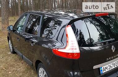 Універсал Renault Grand Scenic 2010 в 