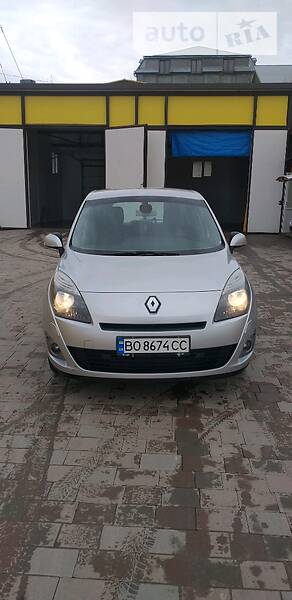 Мінівен Renault Grand Scenic 2012 в Збаражі