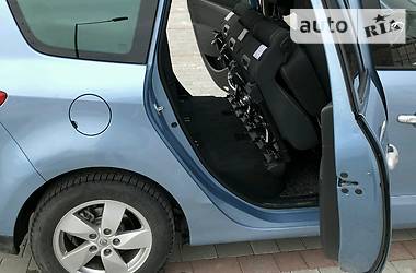 Мінівен Renault Grand Scenic 2010 в 