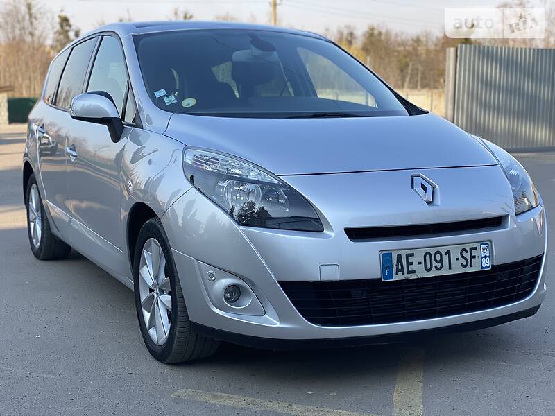 Мінівен Renault Grand Scenic 2010 в Дубні