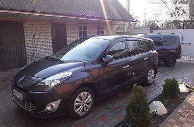 Універсал Renault Grand Scenic 2011 в 
