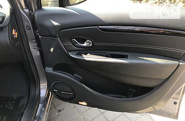 Мінівен Renault Grand Scenic 2013 в 