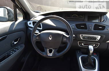 Мінівен Renault Grand Scenic 2014 в 