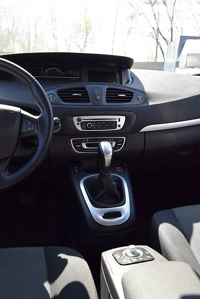 Мінівен Renault Grand Scenic 2014 в Кривому Розі