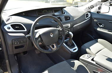 Мінівен Renault Grand Scenic 2014 в 