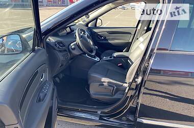 Мінівен Renault Grand Scenic 2015 в 
