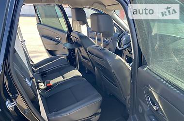 Мінівен Renault Grand Scenic 2015 в 