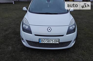 Минивэн Renault Grand Scenic 2010 в Лановцах