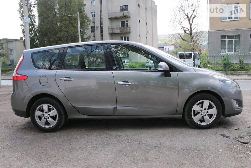 Мінівен Renault Grand Scenic 2009 в Бориславі
