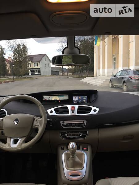 Універсал Renault Grand Scenic 2009 в Калуші фото 13 Універсал Renault Grand Scenic 2009 в Калуші