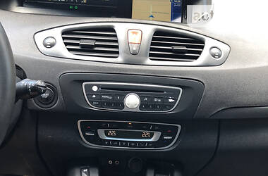 Мінівен Renault Grand Scenic 2010 в 