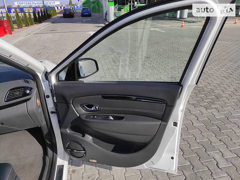 Мінівен Renault Grand Scenic 2012 в Києві