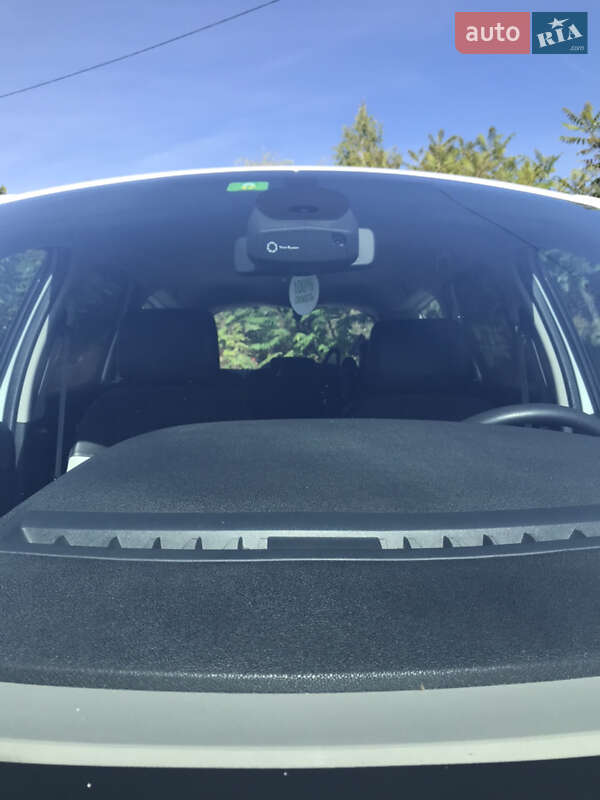 Минивэн Renault Grand Scenic 2012 в Львове фото 30 Минивэн Renault Grand Scenic 2012 в Львове