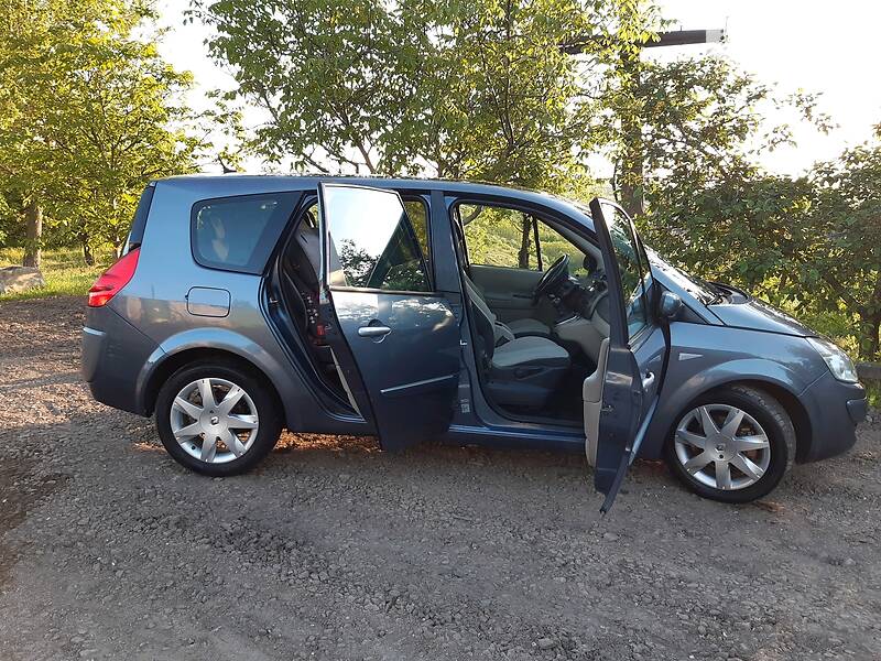 Мінівен Renault Grand Scenic 2008 в Южноукраїнську фото 94 Мінівен Renault Grand Scenic 2008 в Южноукраїнську