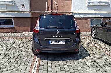 Мінівен Renault Grand Scenic 2011 в Івано-Франківську