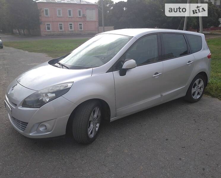 Универсал Renault Grand Scenic 2011 в Харькове